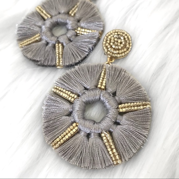 Gray Tassel Hoop Fringe Star Dangle Earrings Gold - Picture 2 of 2